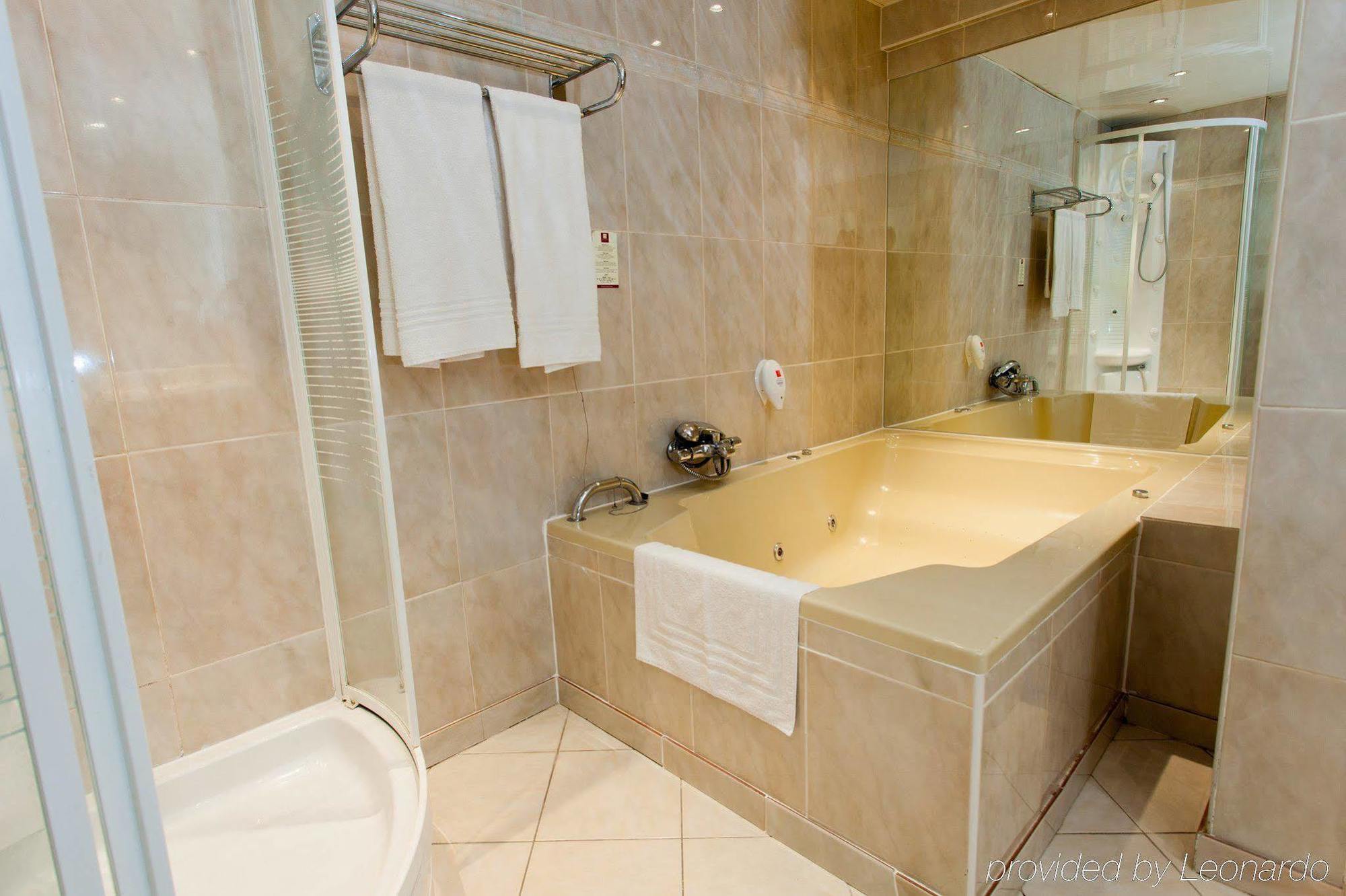Leonardo Hotel Charleroi City Center Eksteriør bilde